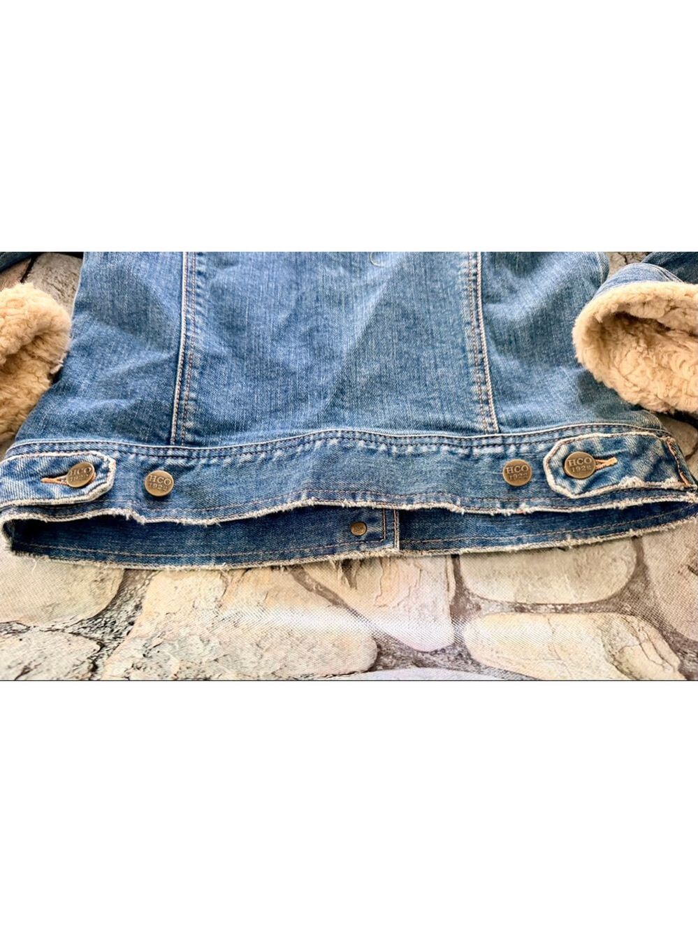 Hollister Vintage Winter Jean Jacket - Picture 11 of 11